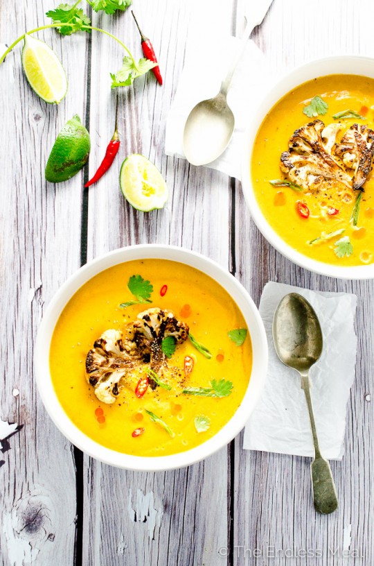 Coconut Curried Cauliflower Soup With Turmeric And Ginger